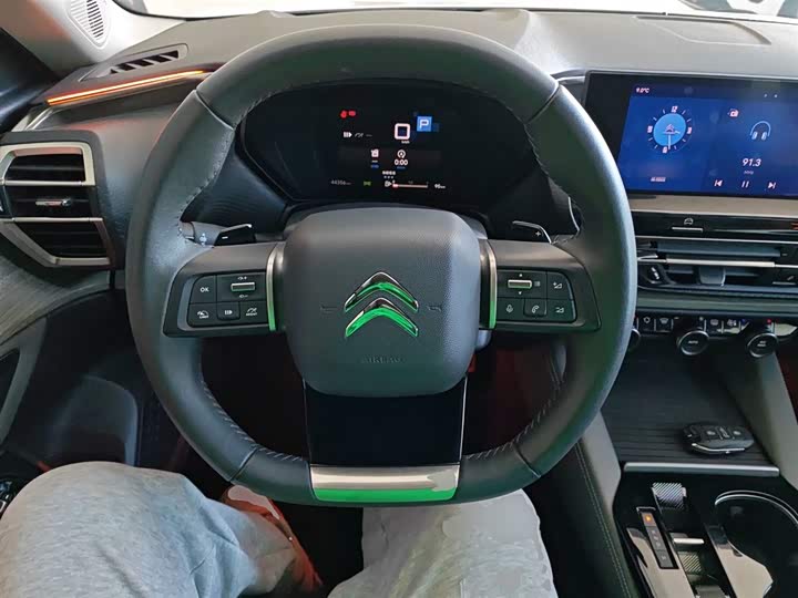 Фото 3 - Citroen C5 X