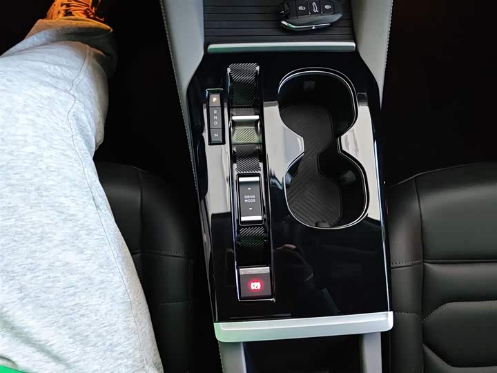 Фото 6 - Citroen C5 X