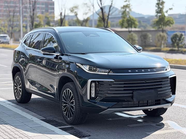 Фото 3 - Exeed TXL