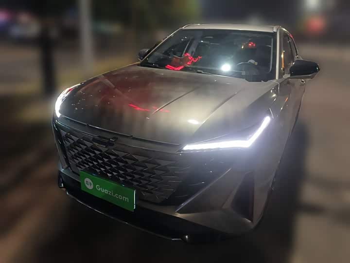 Фото 2 - Changan Oshan Z6