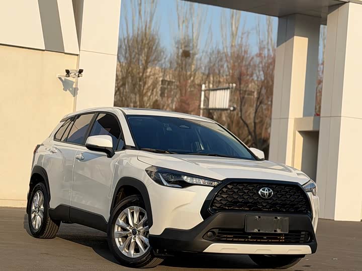 Фото 3 - Toyota Corolla Cross