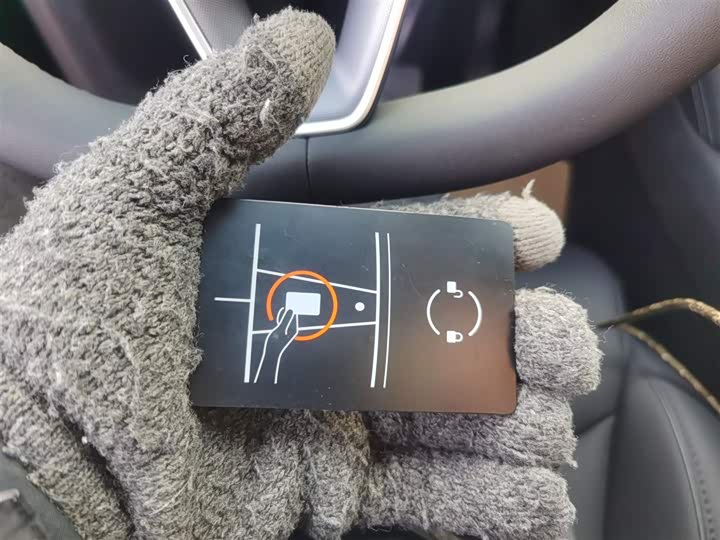 Фото 9 - Tesla Model Y