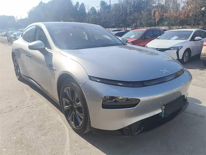 Фото 4 - XPeng P7