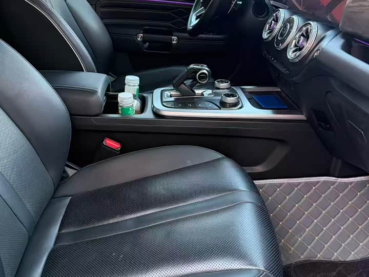 Фото 8 - Tank 300