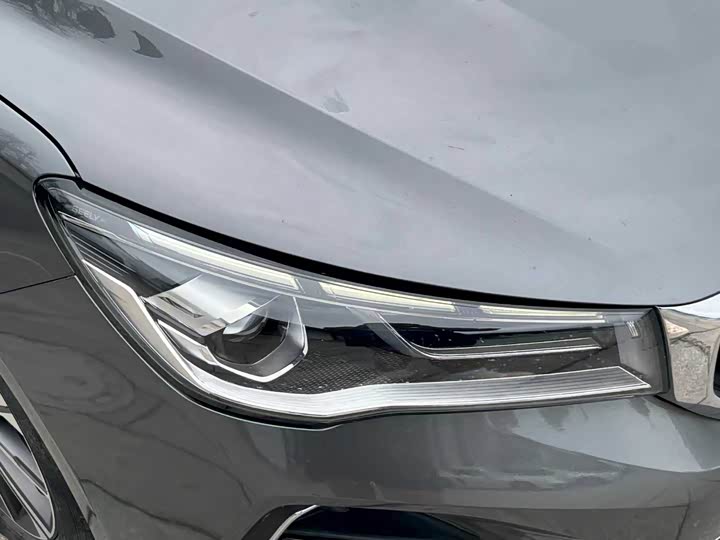 Фото 6 - Geely Emgrand