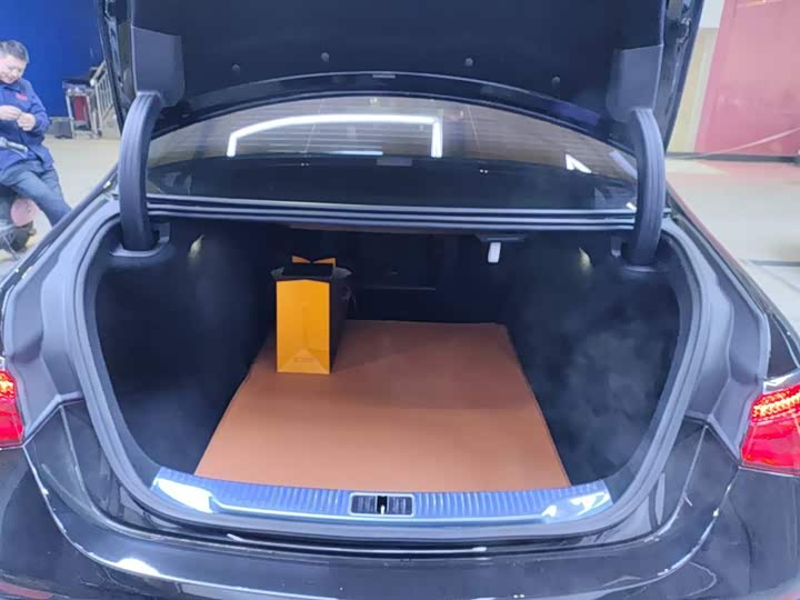 Фото 9 - Mercedes-Benz Maybach S-Class