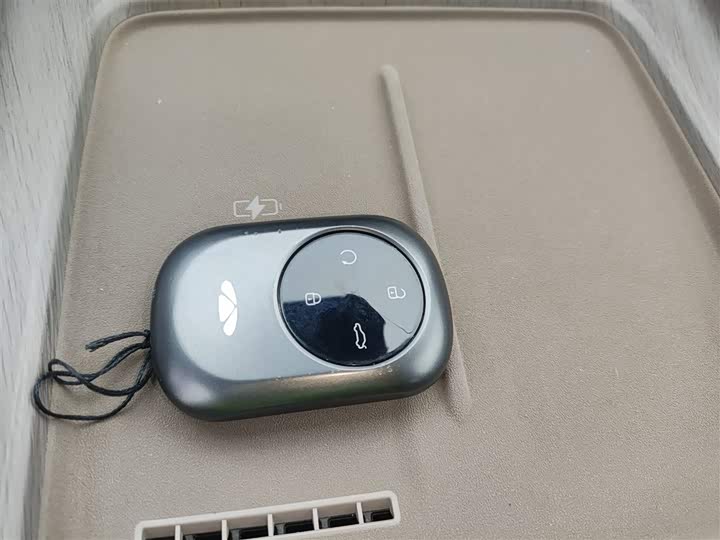 Фото 9 - Chery Fulwin T8