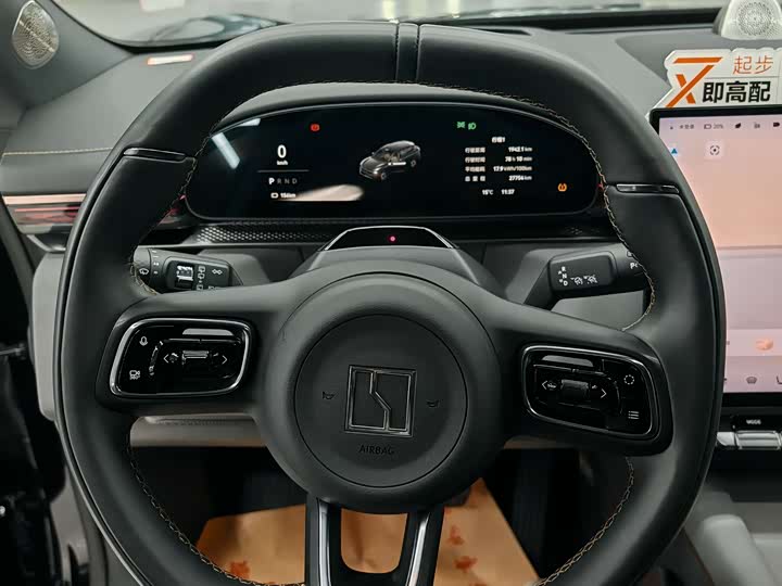 Фото 8 - Zeekr 7X