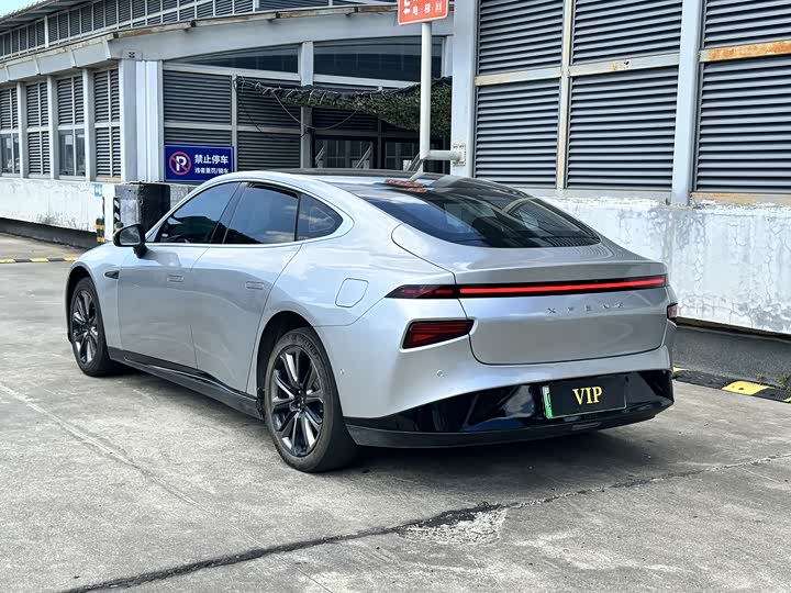 Фото 7 - XPeng P7