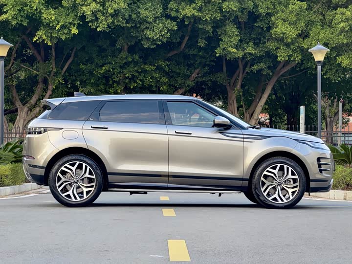 Фото 8 - Land Rover Range Rover Evoque L