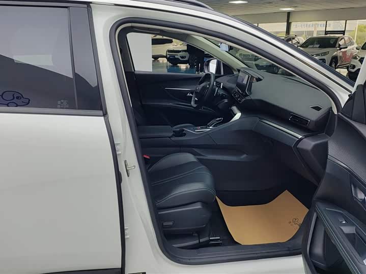 Фото 8 - Peugeot 4008