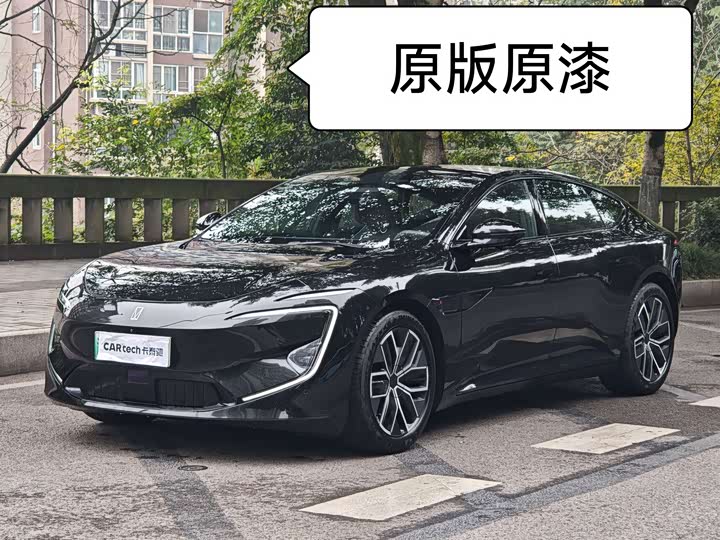 Фото 1 - Avatr 12