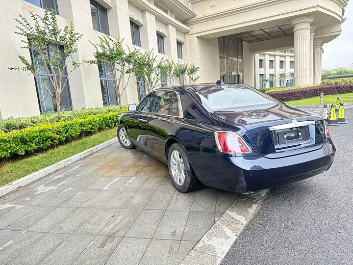 Фото 3 - Rolls-Royce Ghost