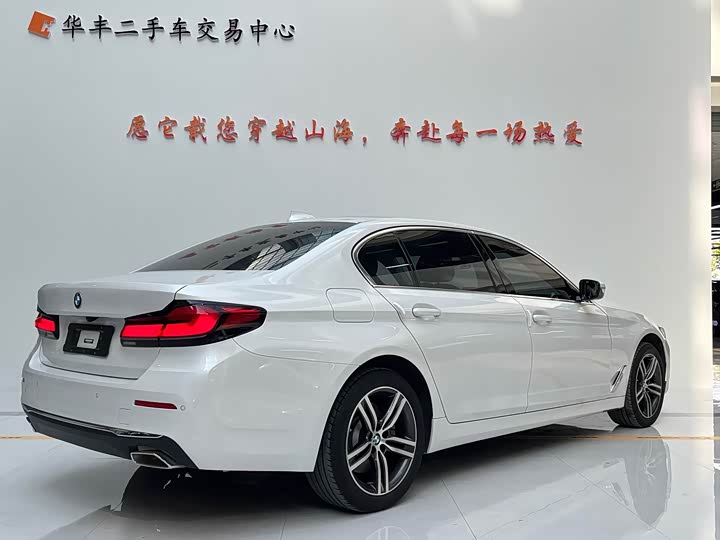 Фото 8 - BMW 5 Series