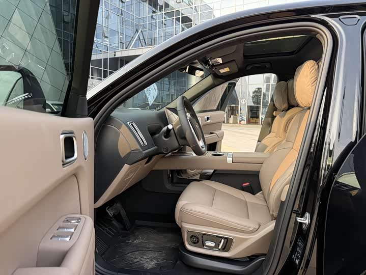 Фото 4 - LiXiang L7