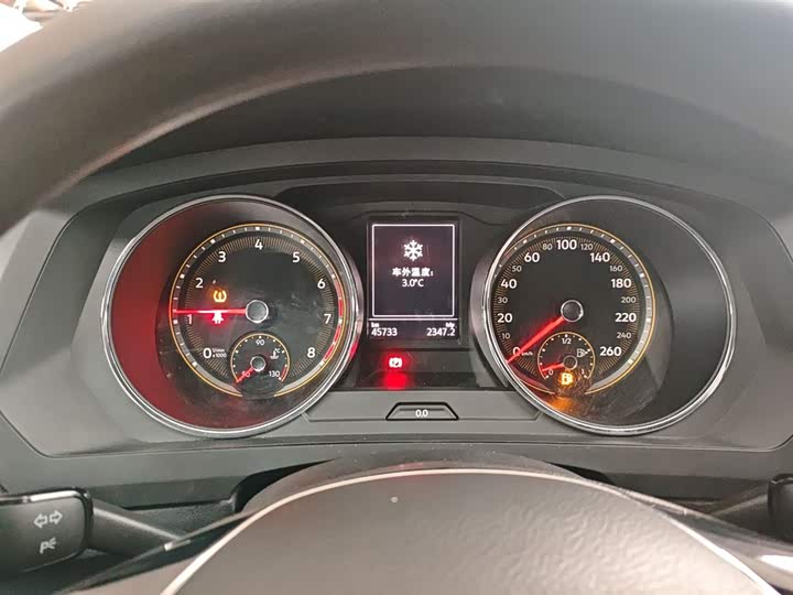 Фото 4 - Volkswagen Tiguan L Pro