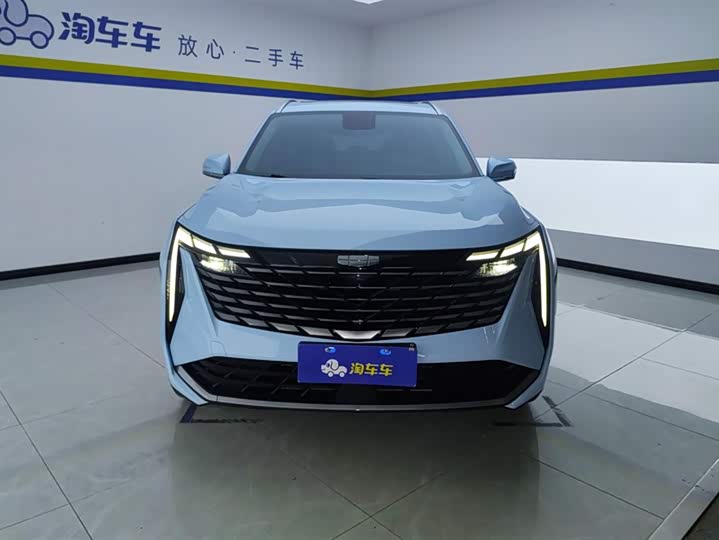 Фото 2 - Geely Atlas L