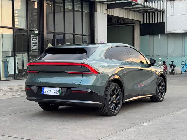 Фото 8 - XPeng G7