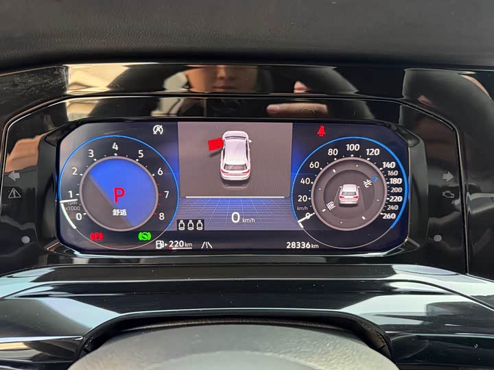 Фото 9 - Volkswagen Golf