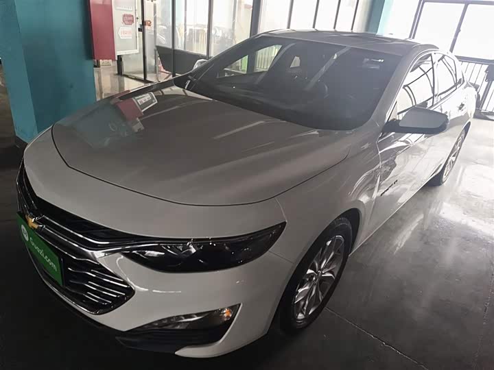 Фото 2 - Chevrolet Malibu XL