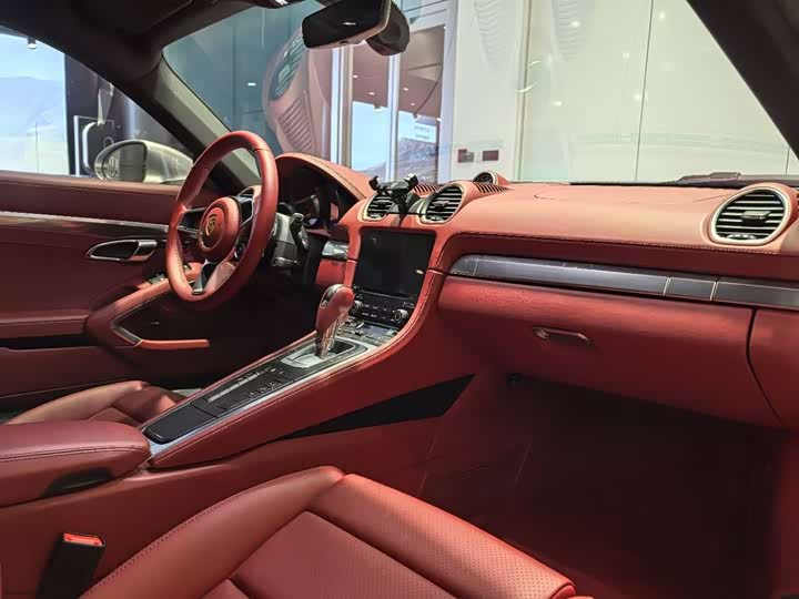 Фото 7 - Porsche 718