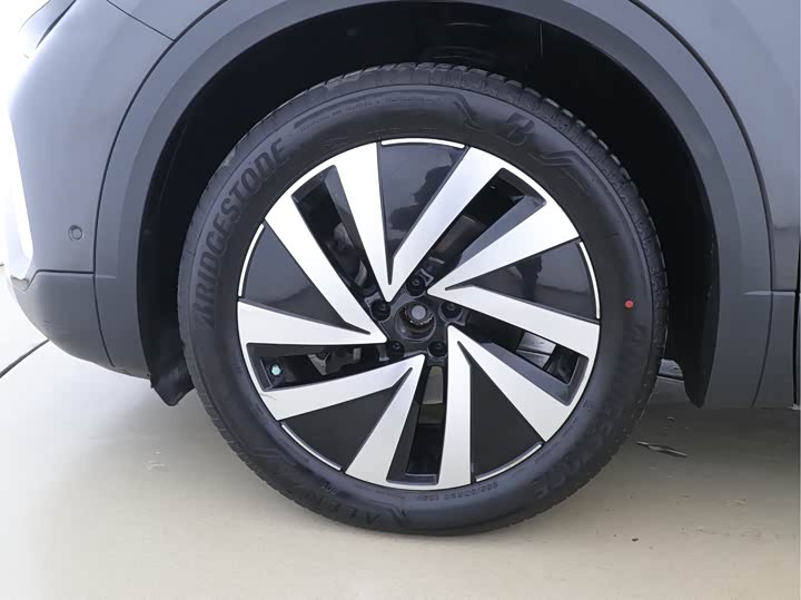 Фото 9 - Volkswagen Talagon