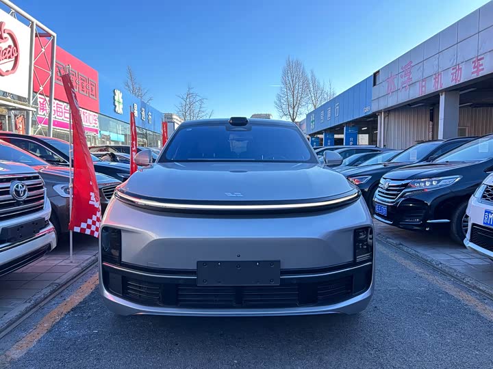 Фото 2 - LiXiang L9