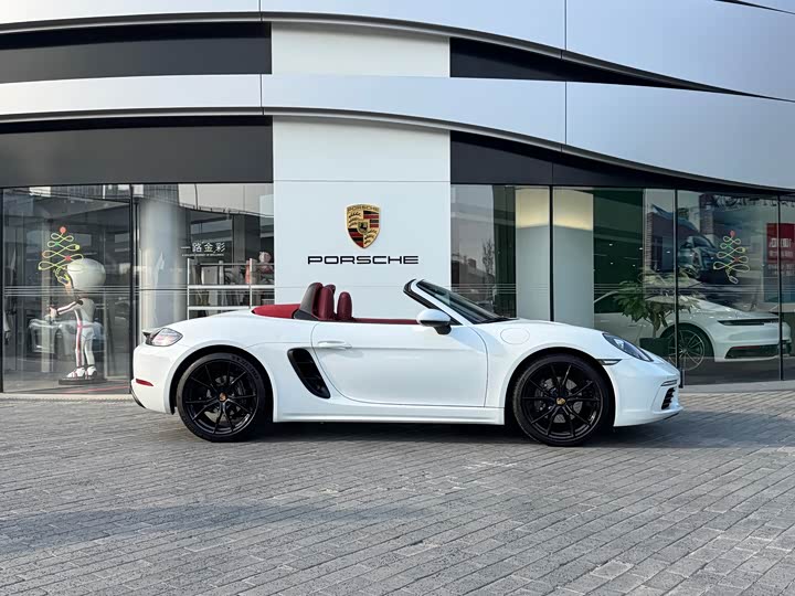 Фото 4 - Porsche 718