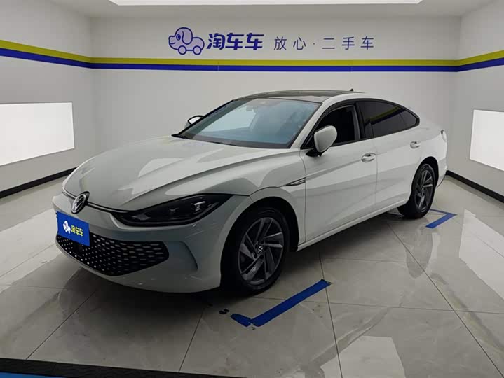 Фото 1 - Volkswagen Lamando L