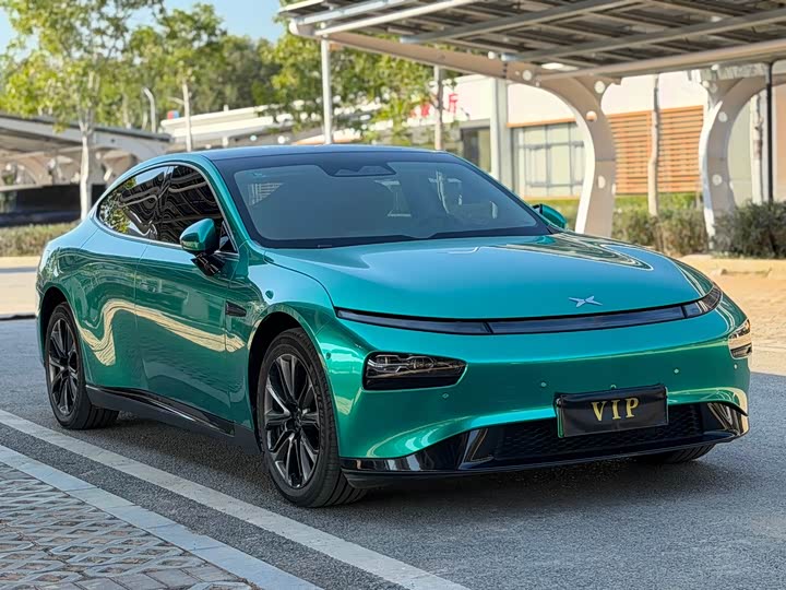 Фото 3 - XPeng P7