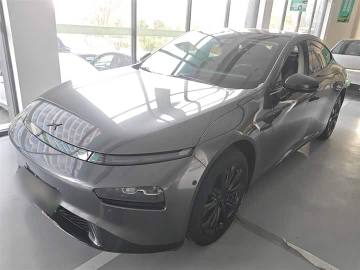 Фото 2 - XPeng P7