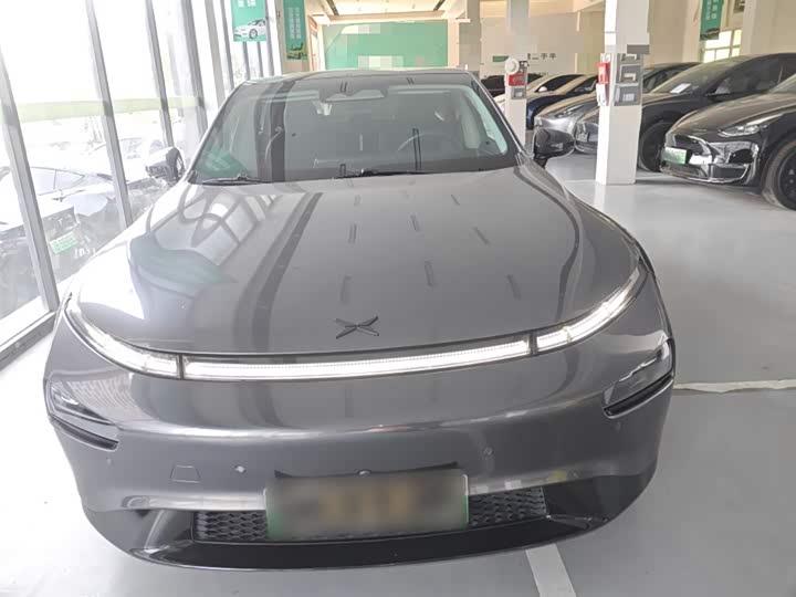 Фото 3 - XPeng P7