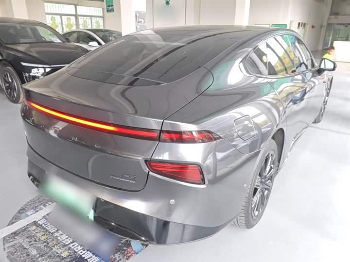 Фото 7 - XPeng P7