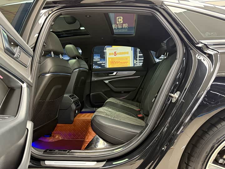 Фото 5 - Audi A6L