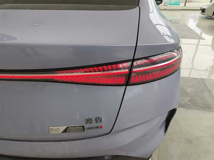 Фото 8 - BYD Seal