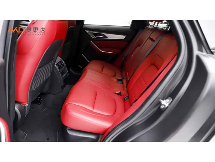 Фото 7 - Jaguar F-Pace