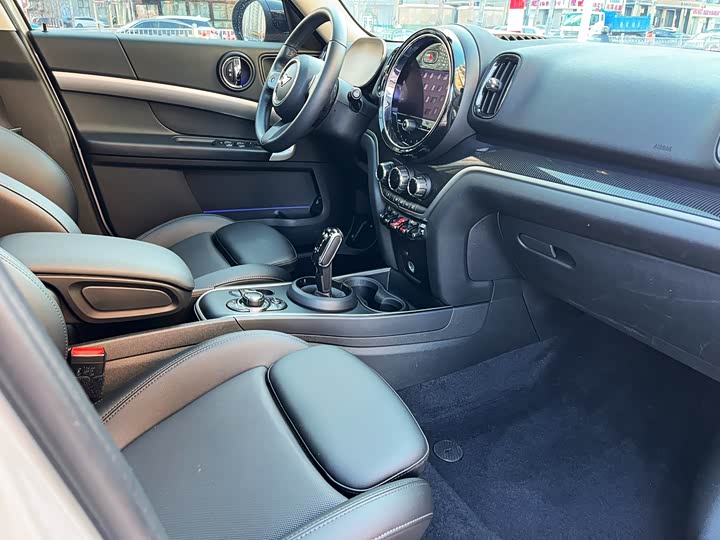 Фото 8 - Mini Countryman