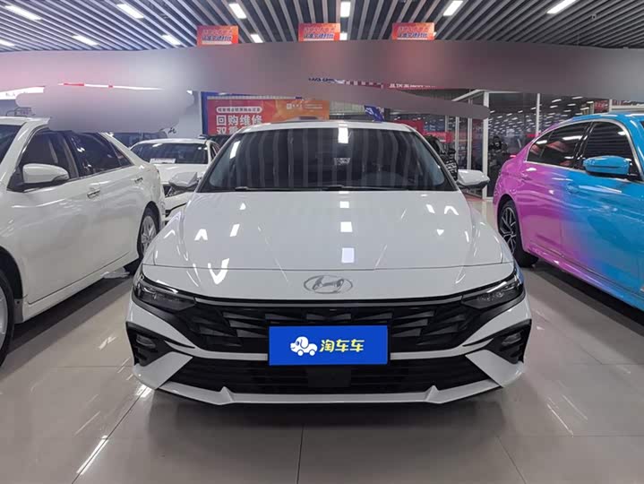 Фото 2 - Hyundai Elantra N line