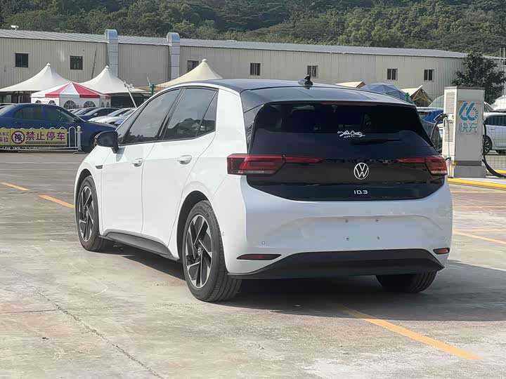 Фото 4 - Volkswagen ID.3