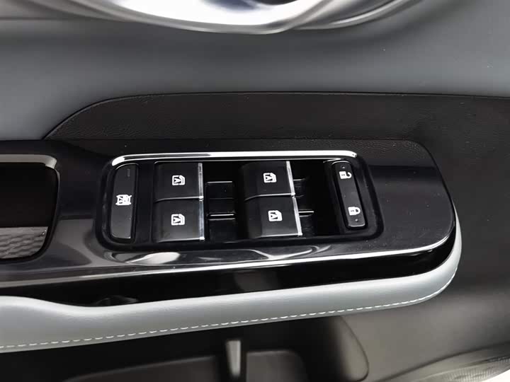 Фото 9 - GAC Aion Y