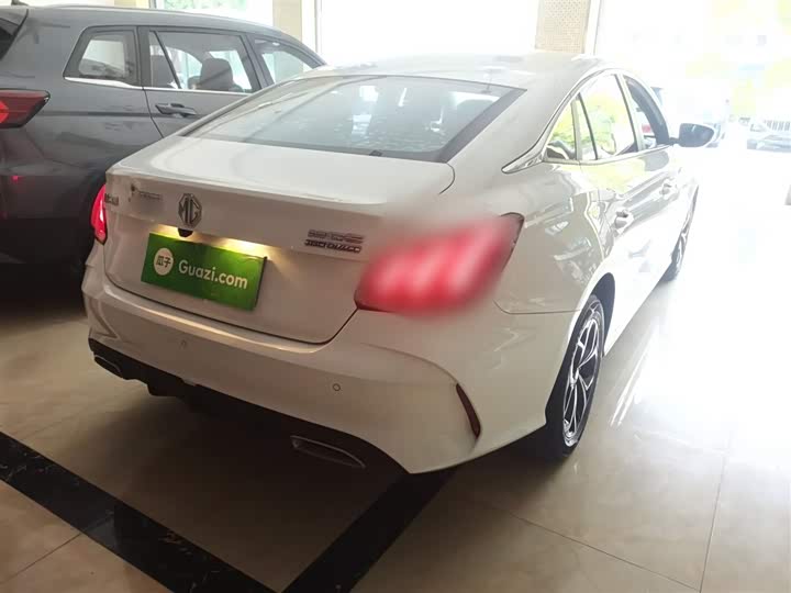 Фото 7 - MG Motor 5