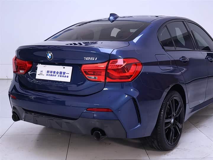 Фото 8 - BMW 1 Series