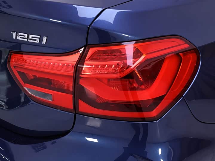 Фото 9 - BMW 1 Series