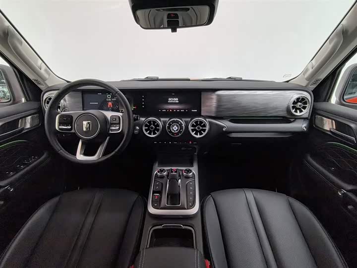 Фото 5 - Tank 300