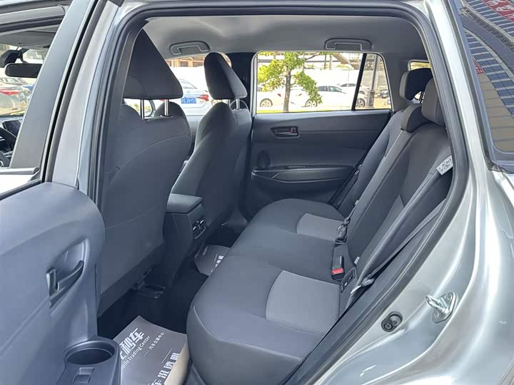 Фото 9 - Toyota Frontlander