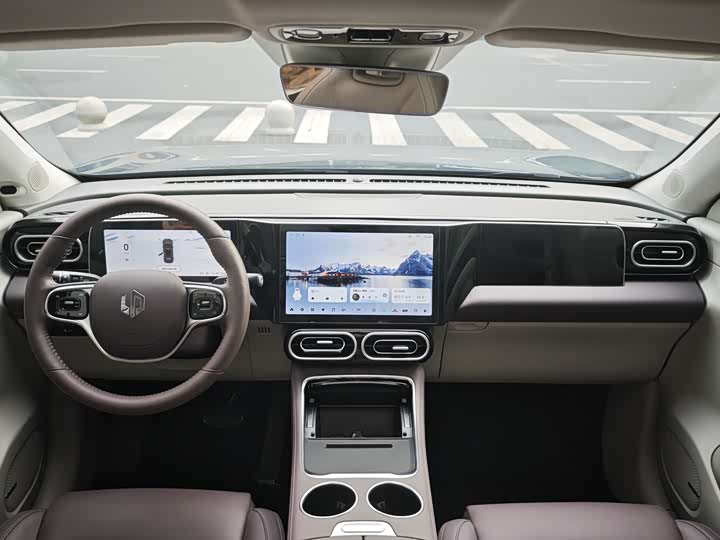 Фото 7 - Leapmotor C11