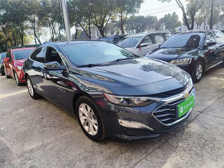 Фото 4 - Chevrolet Malibu XL