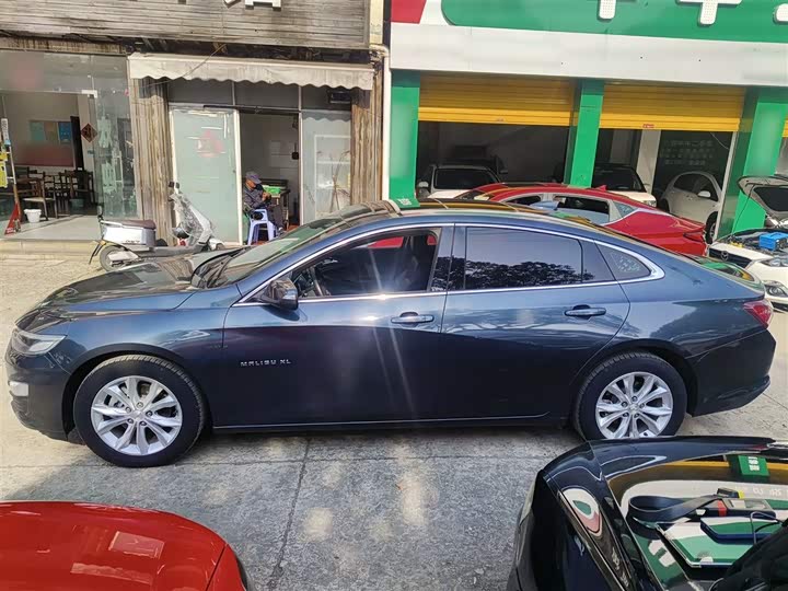 Фото 5 - Chevrolet Malibu XL