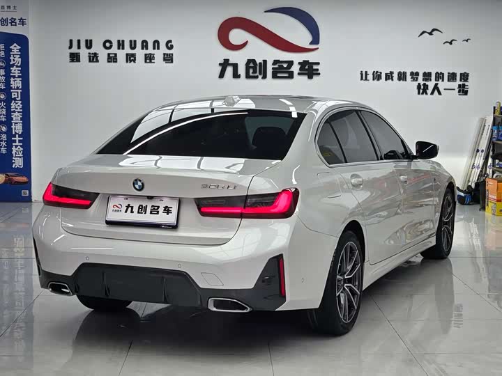 Фото 2 - BMW 3 Series