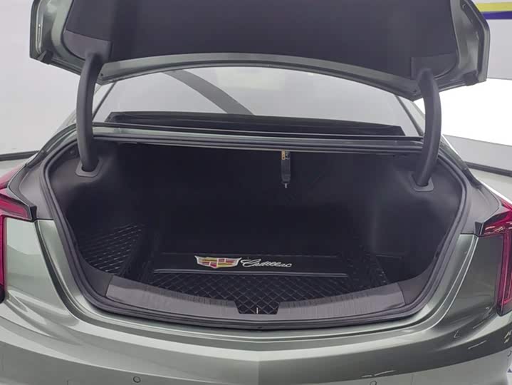 Фото 4 - Cadillac CT5